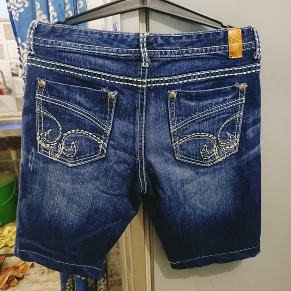 Maurices - Picture 10 of 13